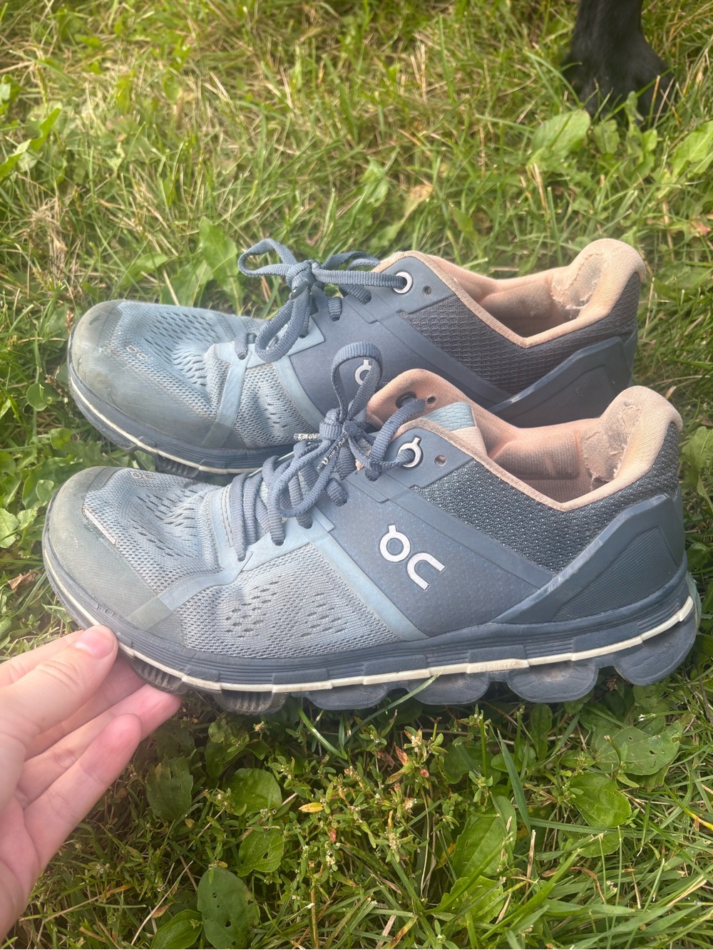 On Running Cloud Women’s Running Shoes
